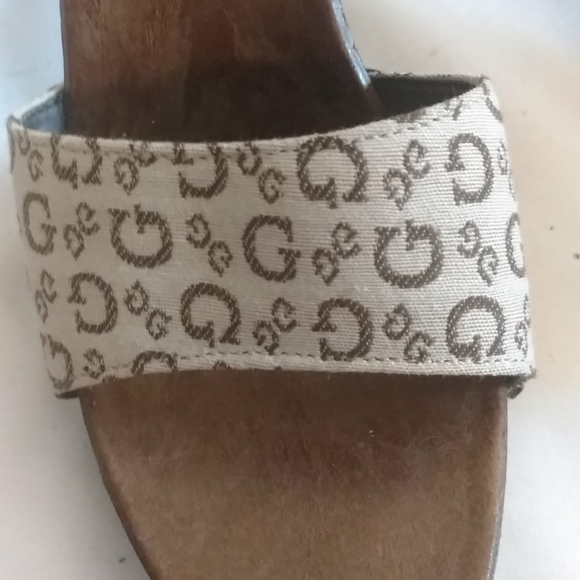 Guess shoes brown beige slide on heels size 7 1 /2 - Picture 5 of 5